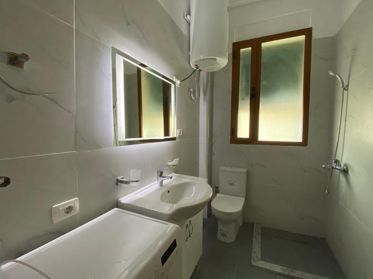 Trumpets Apartment Tirana Exterior foto